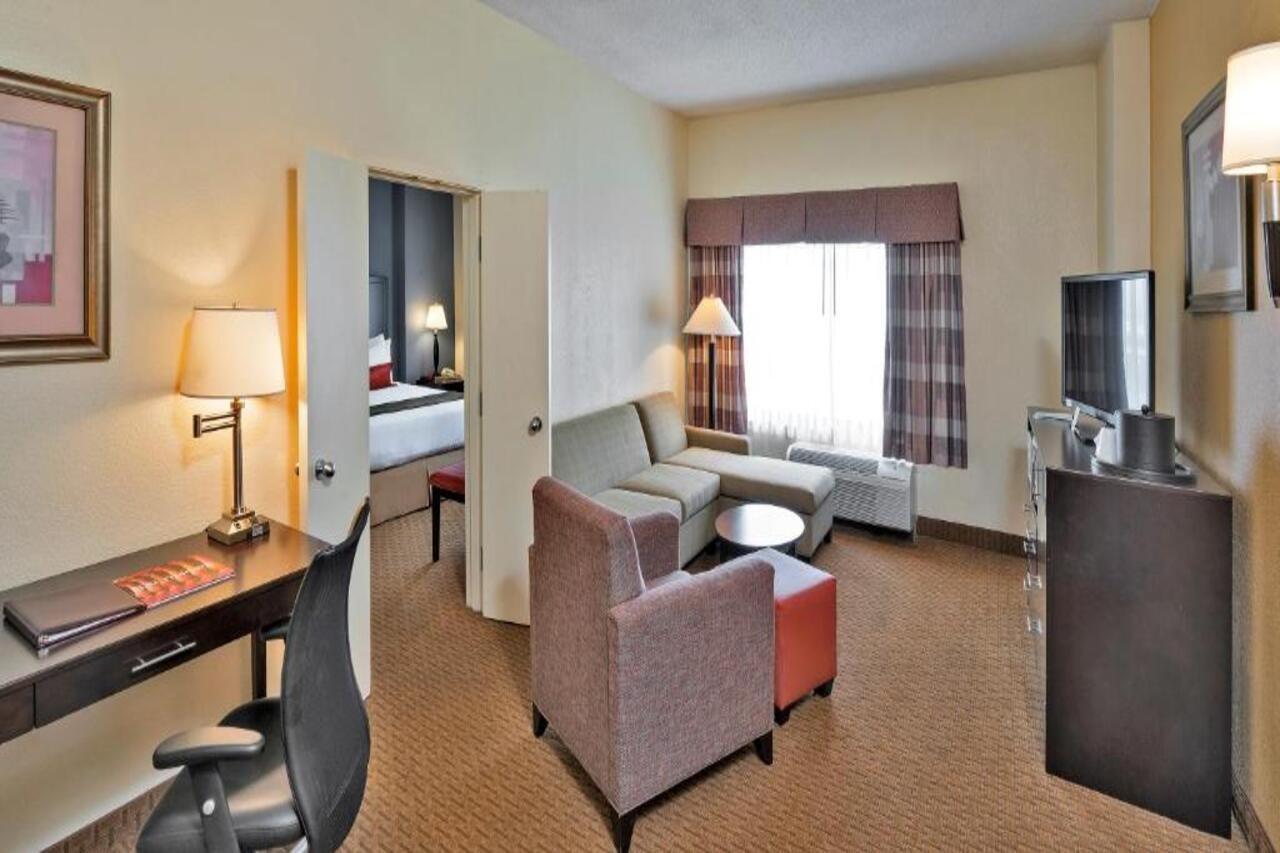Best Western Plus Hotel & Conference Center Baltimore Exteriör bild