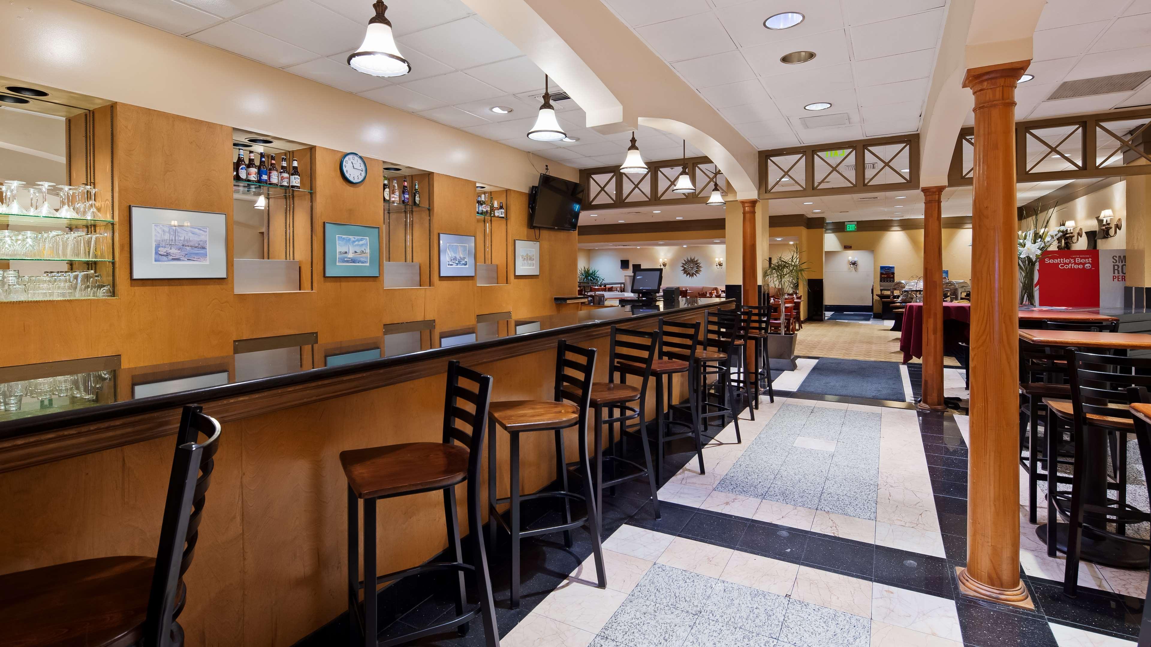 Best Western Plus Hotel & Conference Center Baltimore Exteriör bild